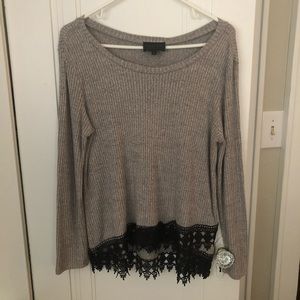 5/$25 Sweater knit top